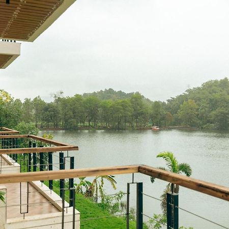 Oleander Farms, Karjat Exterior foto